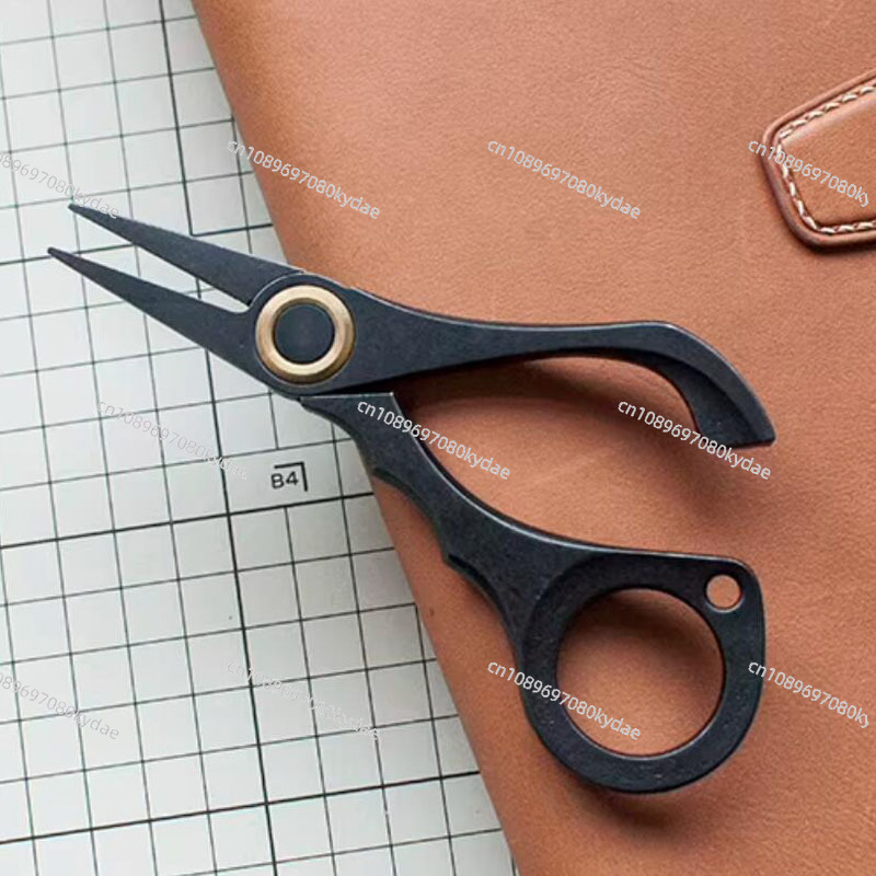 Leatherwork Hand Sewing Needles - คีมดึงเข็มสแตนเลสแข็งแรงทนทาน สำหรับงานเย็บมือ DIY ใช้กับงานหนัง เย็บผ้า และงานฝีมือต่างๆ